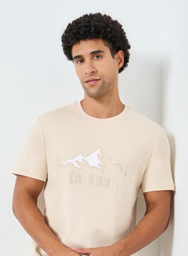 ستايلي تيشيرت بياقة دائرية وطبعة جرافيك - Image 5